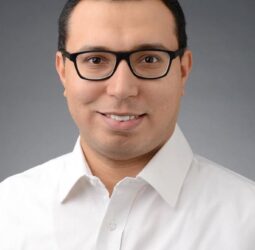 دكتور احمد شاكر